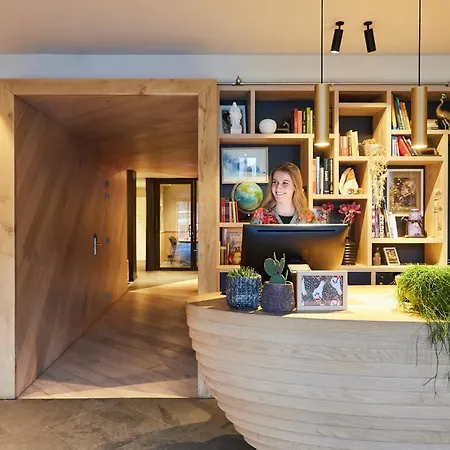 מלון Indigo Centre By Ihg